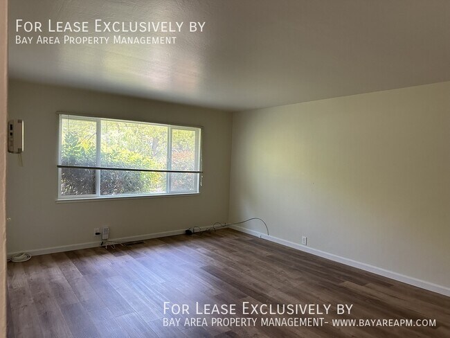 Foto del edificio - 1218 Junipero Ave