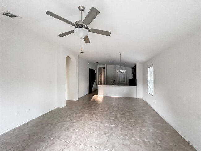 Building Photo - 401 Anacua Loop
