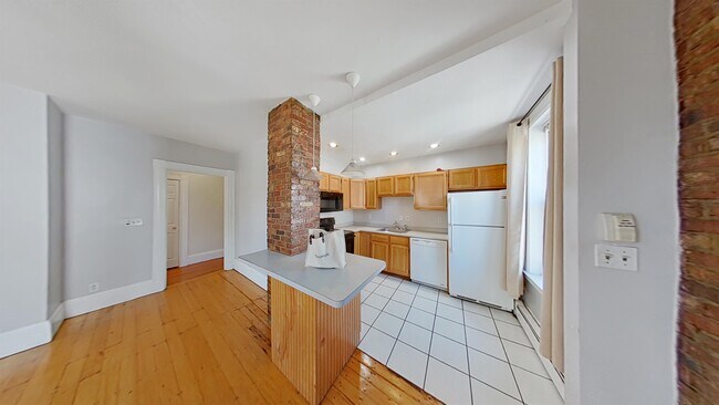 Foto del edificio - 1545 Tremont St