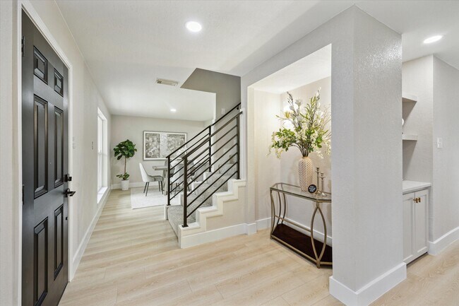 Foto del edificio - 7811 Ashwell Ct