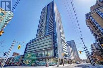 Building Photo - 125-2125 Redpath Ave