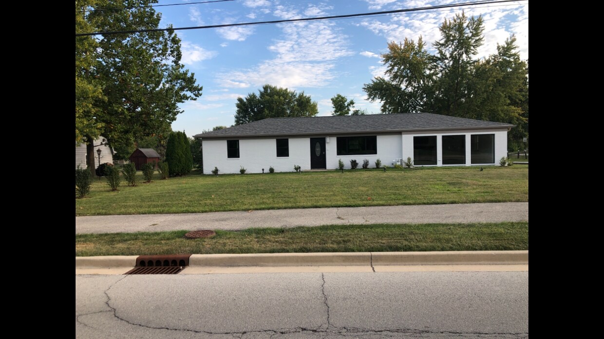 Foto principal - 865 W 136th St