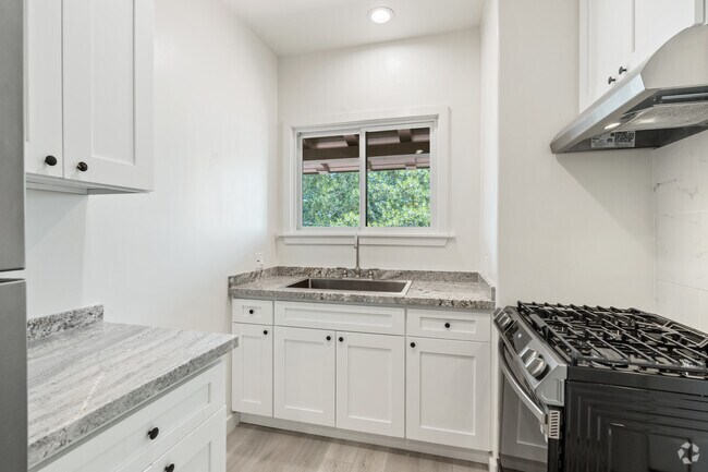 Cocina - Estudio - 500SF - Villa De Buenavista