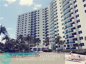 Building Photo - 3001 S Ocean Dr