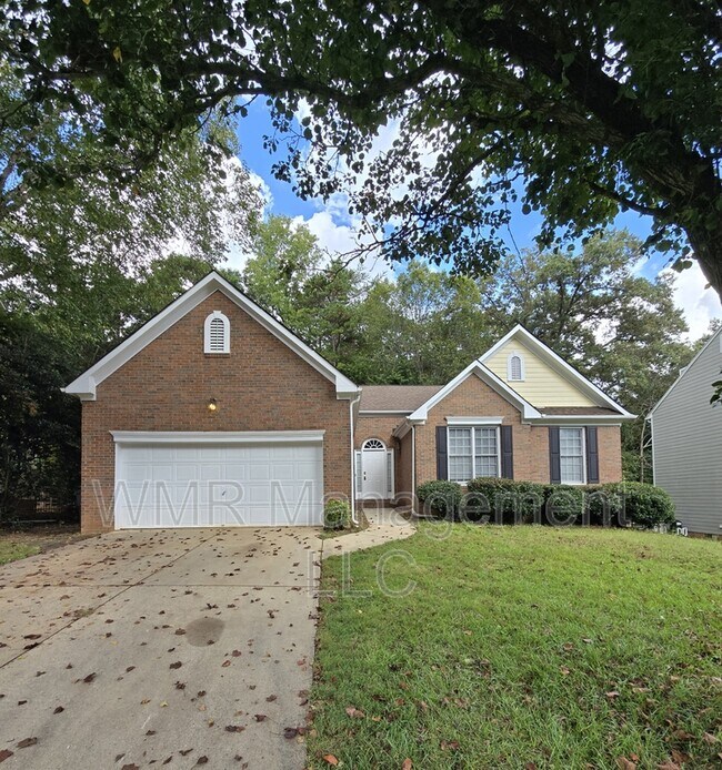 Foto del edificio - 7803 Harrington Woods Rd