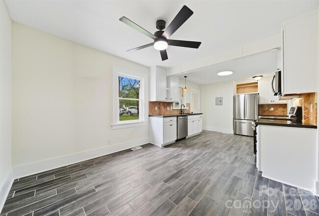 Foto del edificio - 1234 11th St NW