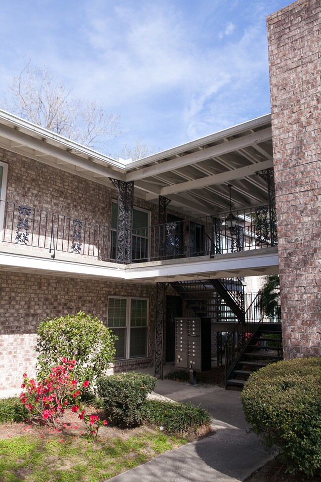 Foto del edificio - 640 Cornell St
