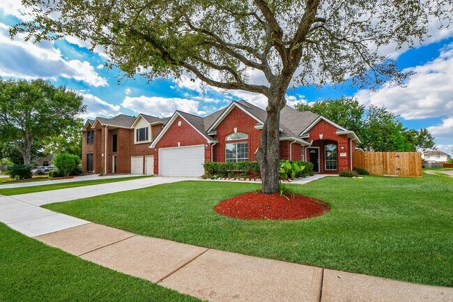 Foto del edificio - 802 Childers Ct