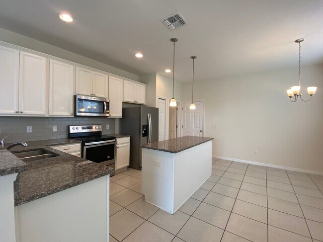 Building Photo - 3BD/2.5BA Town Home in Sawgrass Landing In...