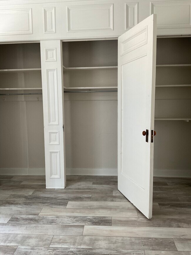 Building Photo - 55 South 6th Street, Unit 2FL F