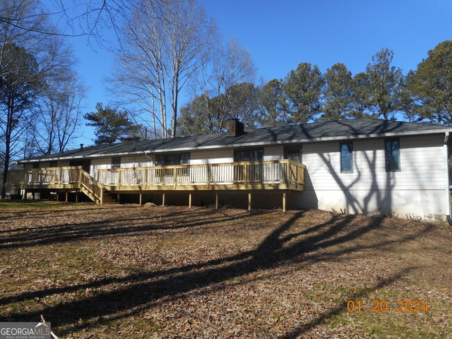Building Photo - 1626 Oleander Dr SW