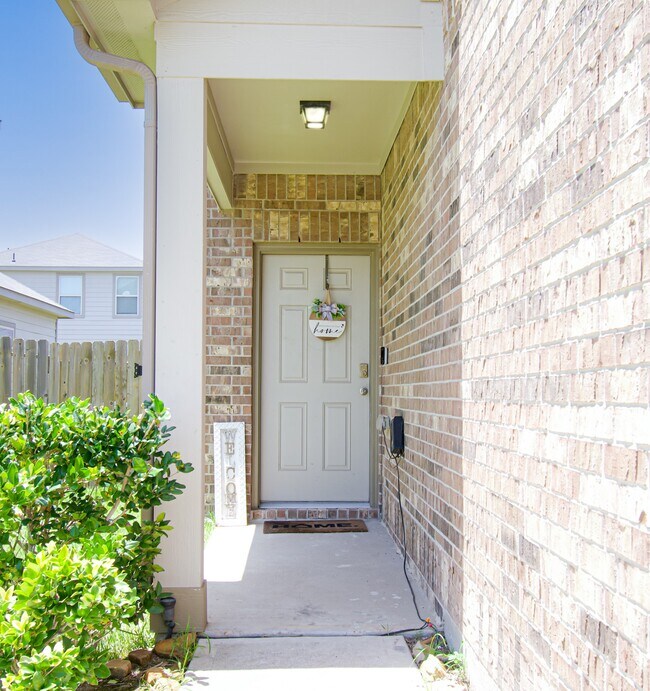 Building Photo - 12818 Sirkis St