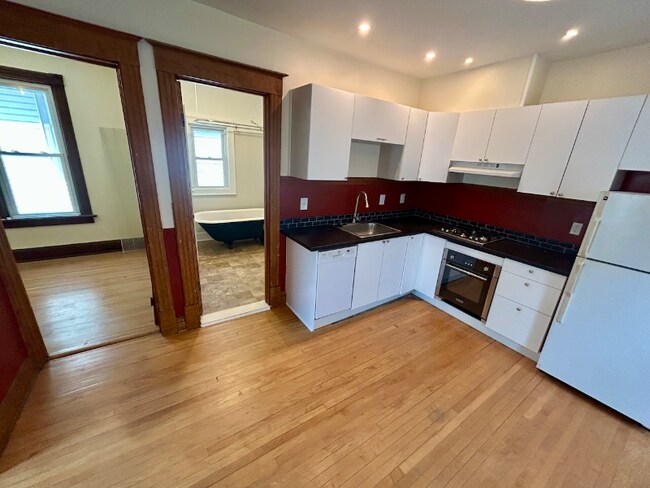 Foto del edificio - 3011 N Pierce St