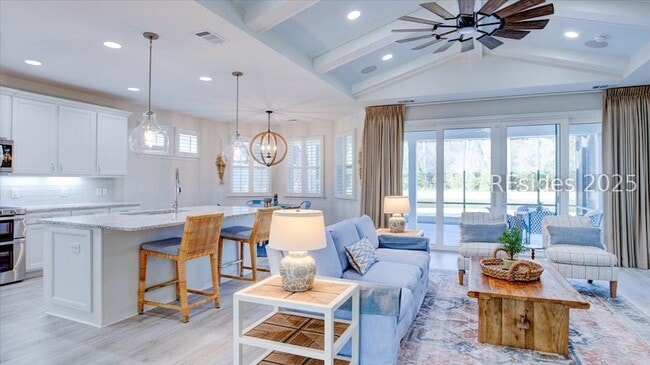 Foto del edificio - 1339 St Somewhere Dr