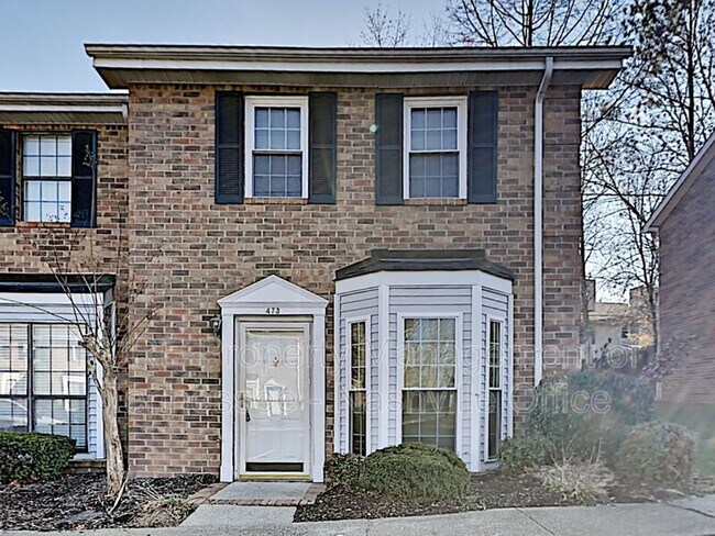 Foto del edificio - 473 Claircrest Dr