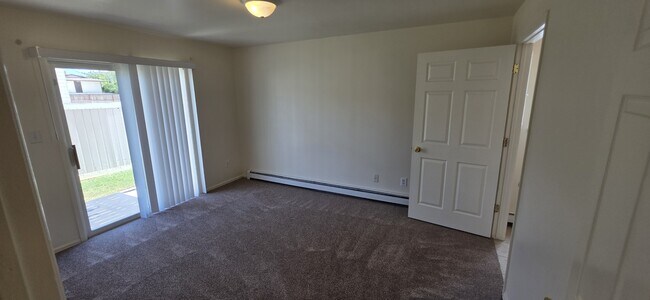 Foto del edificio - 488 Coronado Ct