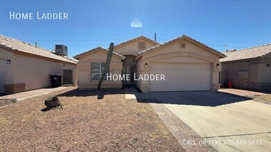 Building Photo - 10423 W Pasadena Ave