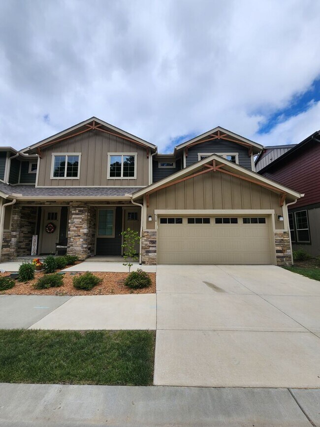 Foto del edificio - Black Mountain-Sweet Birch Commons***