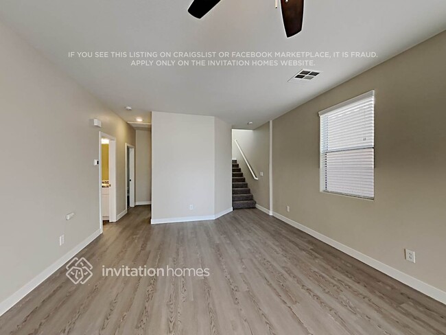Building Photo - 11856 Bella Luna St