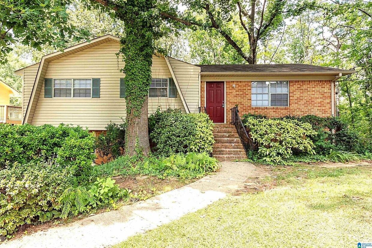 5316 Goldmar Dr, Irondale, AL 35210 House Rental in Irondale, AL