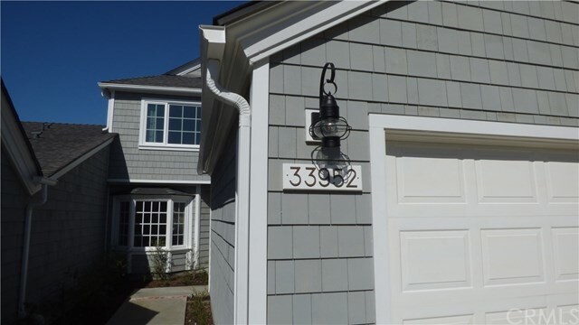 Foto del edificio - 33952 Cape Cove