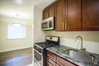 Interior Photo - Crystal Springs