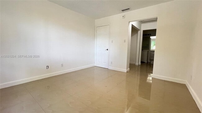 Building Photo - 15821 SW 104th Terrace