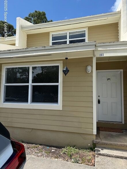 Foto principal - 4230 Mt Vernon Ave