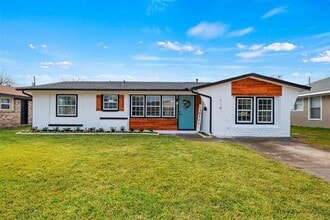 Building Photo - 710 Carpenter Dr