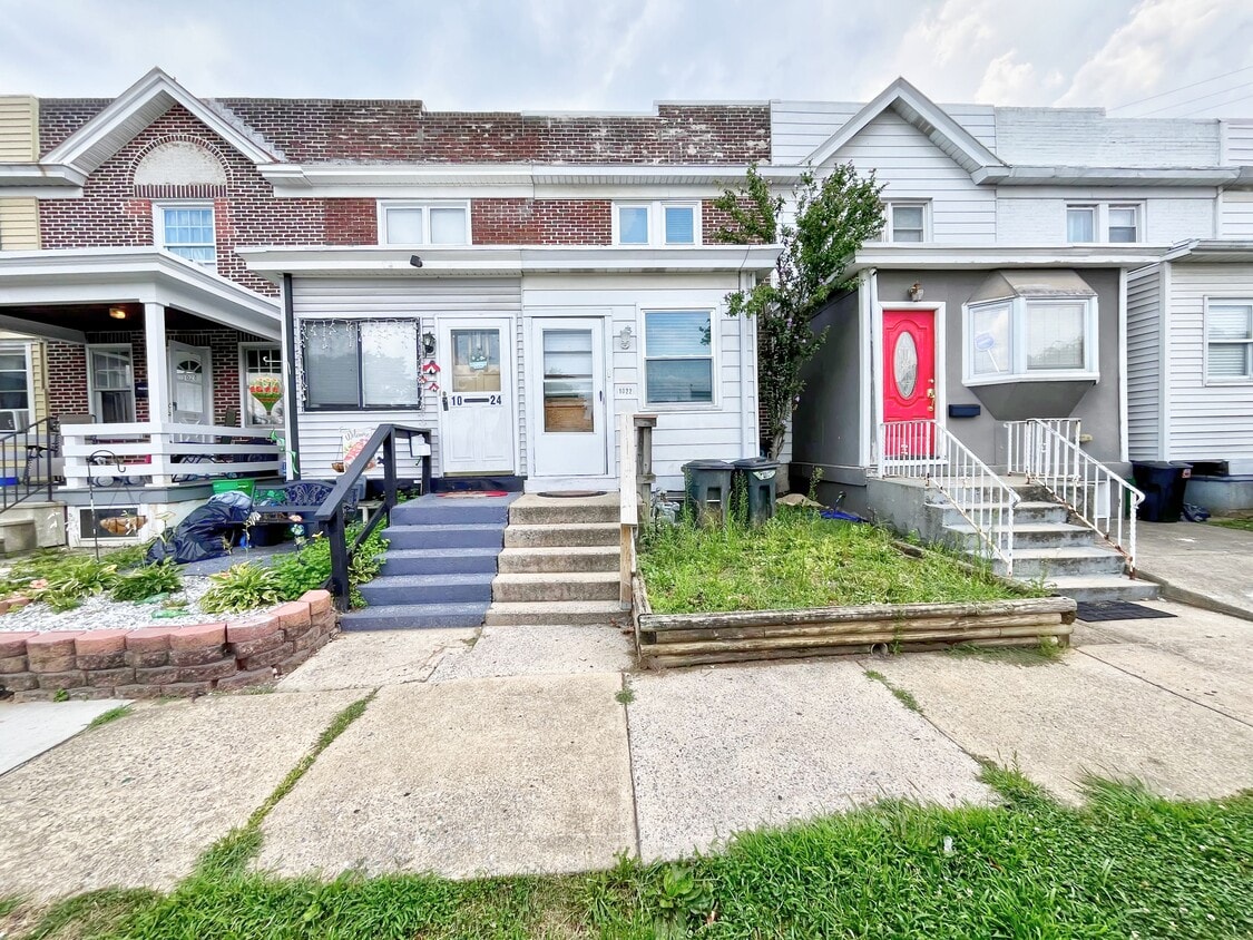 Primary Photo - 1022 S 10th St