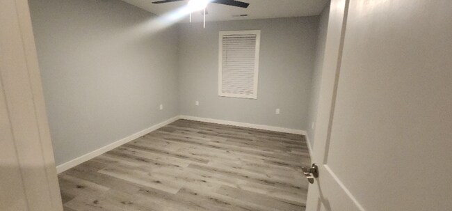 Foto del edificio - 307 Wayne Ave