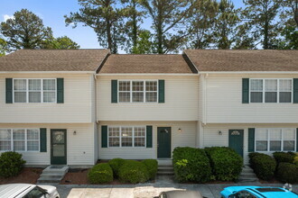 Building Photo - 51 Pirates Cove Dr