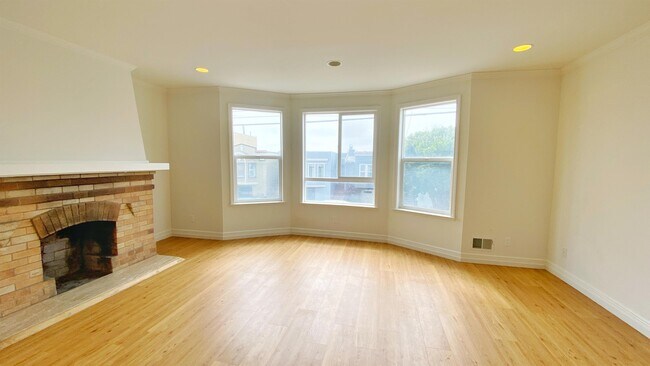 Foto del edificio - 826 46th Ave
