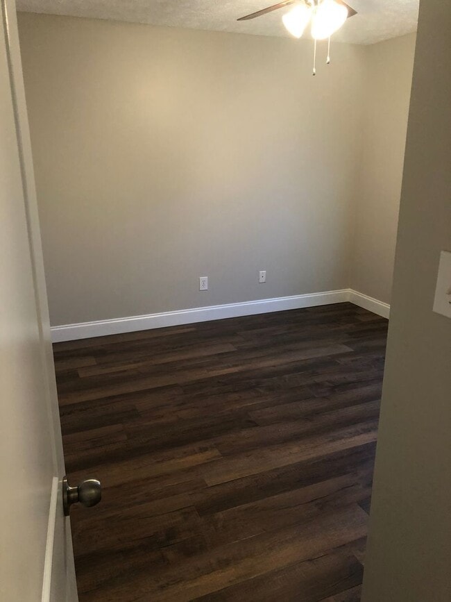 Building Photo - 2 Bedroom 2 Bath in Evans