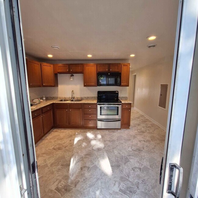 Foto del edificio - 631 Broad St