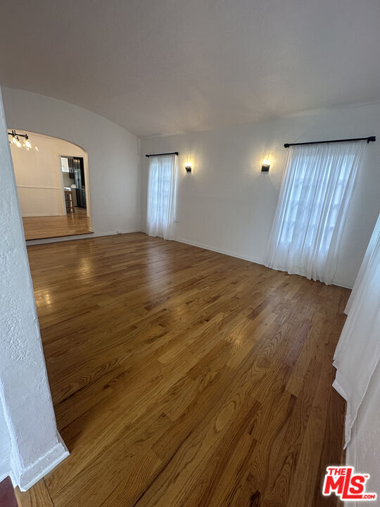 Building Photo - 1450 S Wooster St