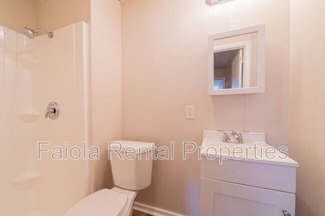 Foto del edificio - 112 N High St