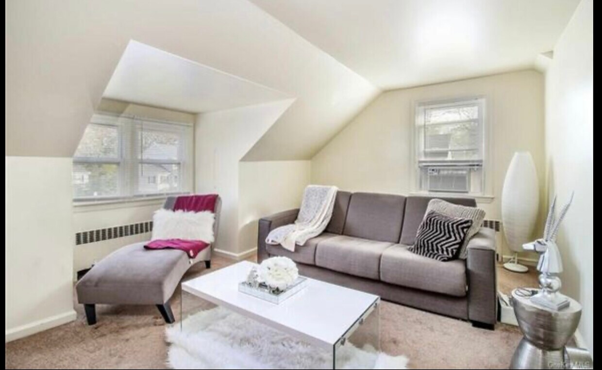 171 Osborne Rd Unit 2, Harrison, NY 10528 Apartments in Harrison, NY