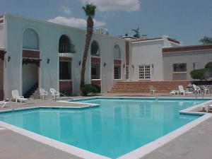 Primary Photo - 6201 Escondido Dr