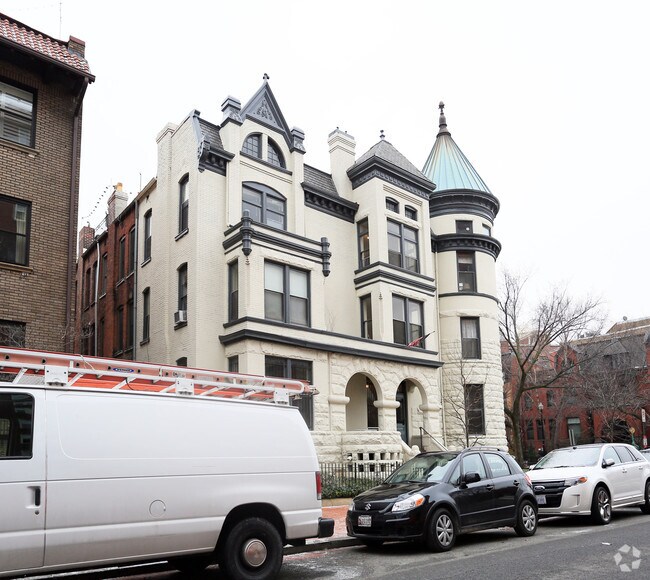 Building Photo - 1634 S St NW