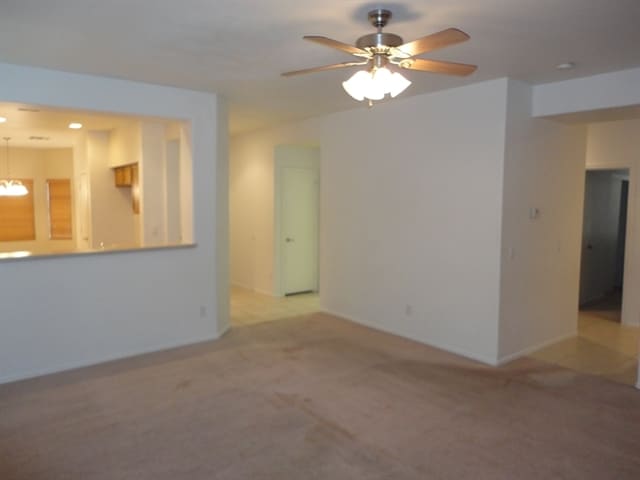 Foto del edificio - 2852 E Devon Ct