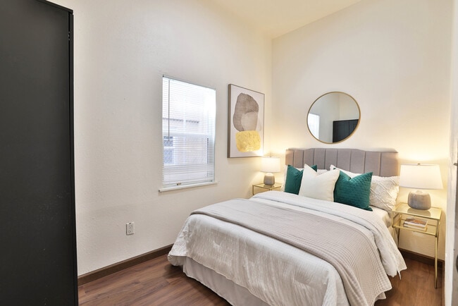 Foto del edificio - 2290 San Pablo Ave