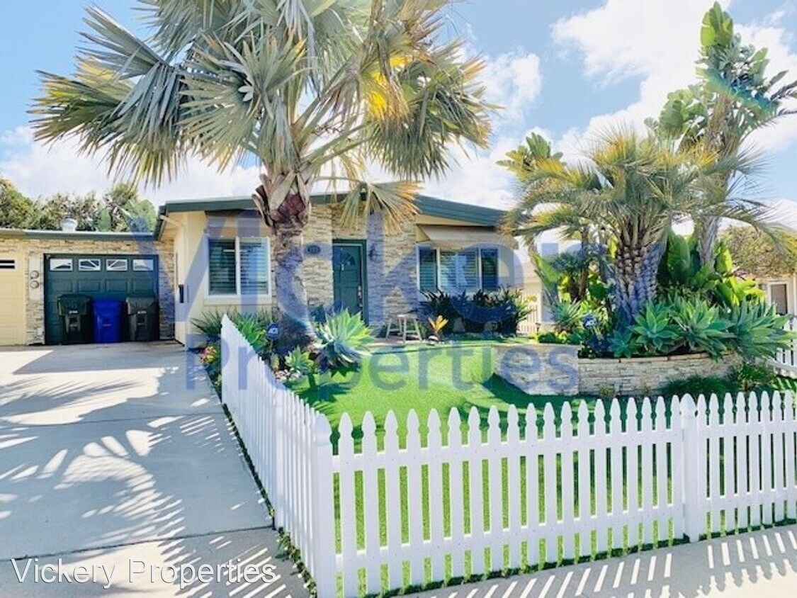 Primary Photo - 2 br, 1 bath House - 223 Gloxina Street