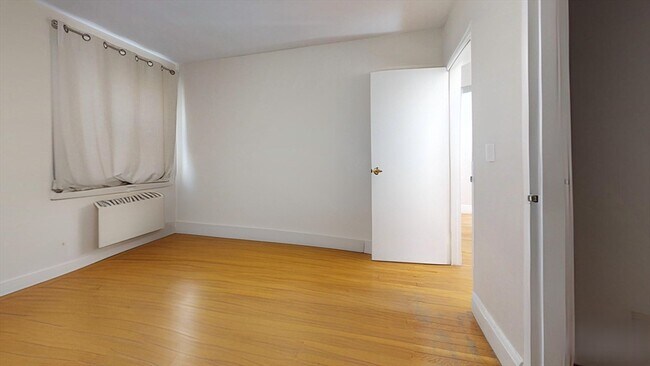 Foto del edificio - 465 Arborway