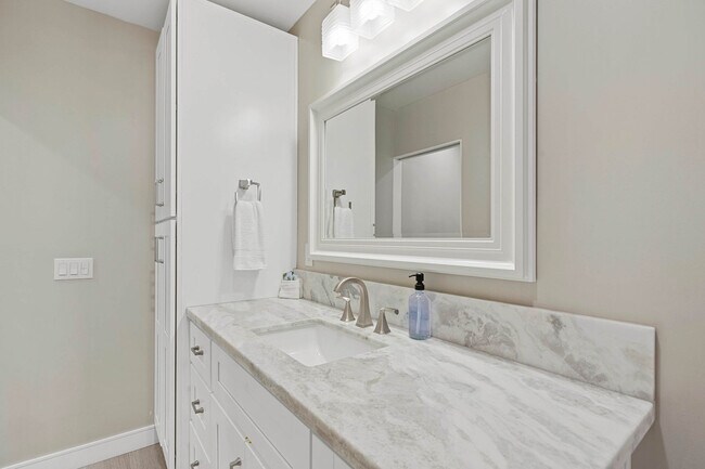 Foto del edificio - 4744 Del Monte Ave