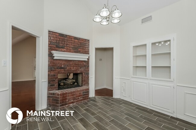 Building Photo - 2157 S Winding Creek Dr