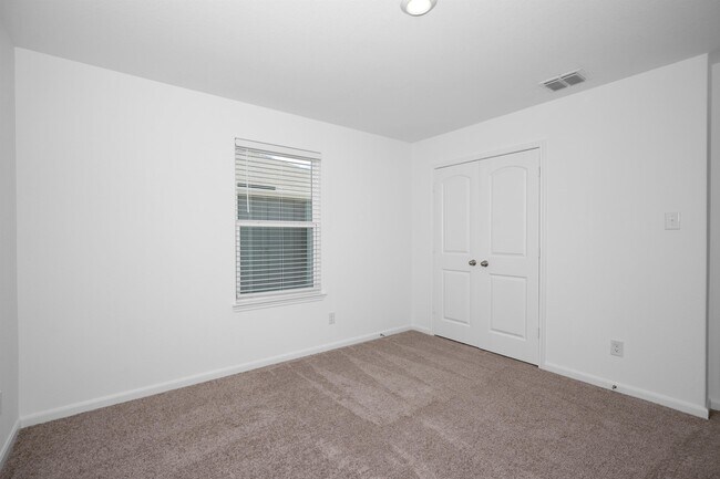 Foto del edificio - 10848 Emerick St
