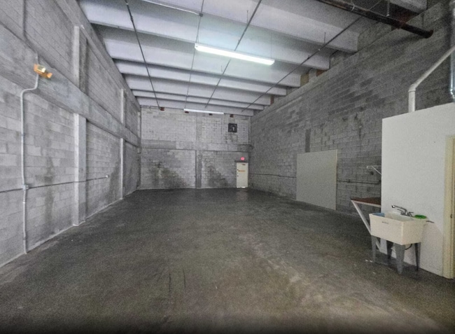 Photo - 13941 SW 143rd Ct Apartment