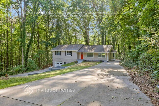 Foto del edificio - 5304 Valleyview Dr
