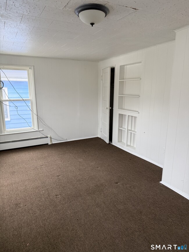 Foto del edificio - 33 Pilgrim Ave